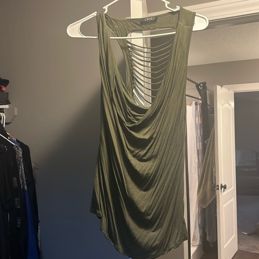 Women’s dark green tank top